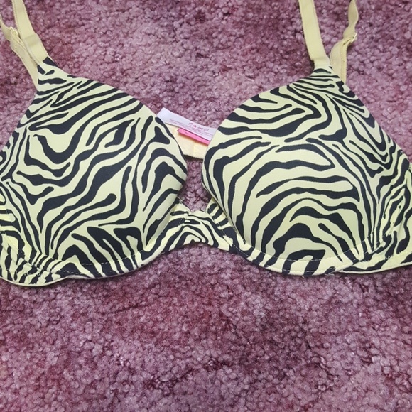 VICTORIA'S SECRET PINK PUSH UP ZEBRA PRINT BRA - Picture 3 of 8